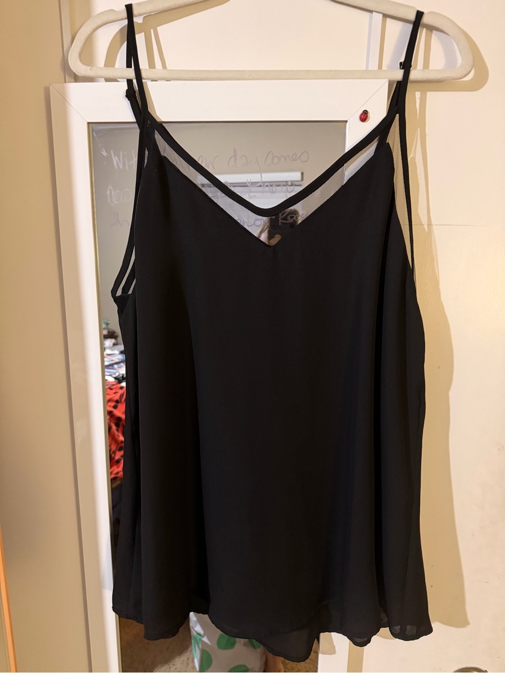 Lulu's Black V-Neck Spaghetti Strap Camisole